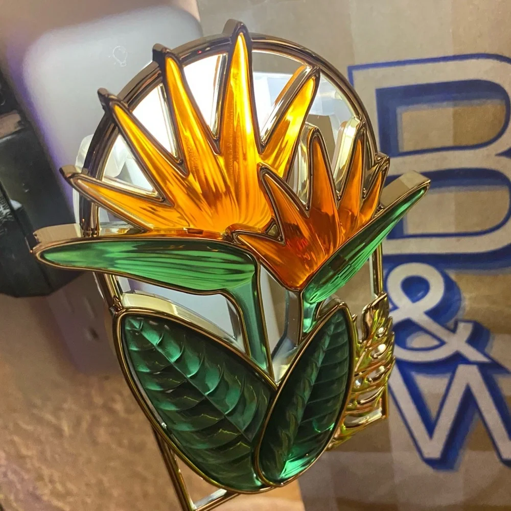 BATH AND BODY WORKS BIRD OF PARADISE NIGHTLIGHT WALLFLOWER FRAGRANCE PLUG